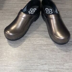 Sanita Patent Leather Clog - ASTM-Certified Slip-Resistant APMA Slip On Shoes